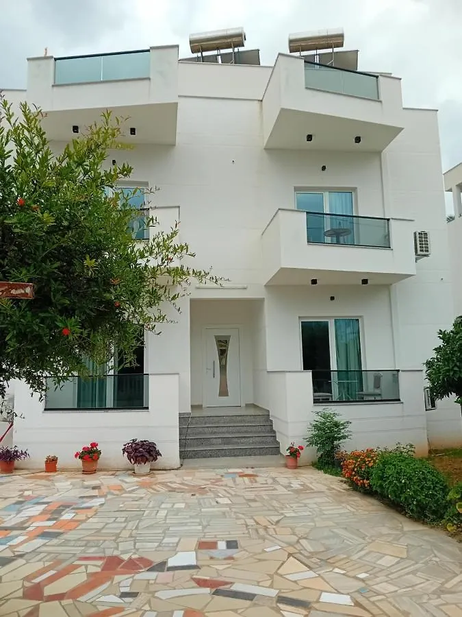 Villa Alfio Ksamil
