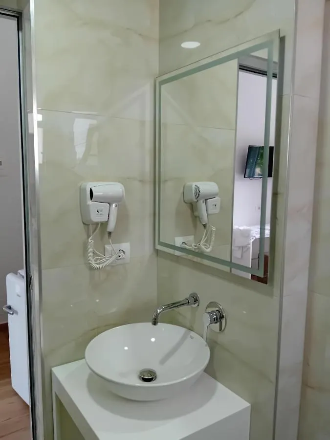 Apartment Villa Alfio Ksamil